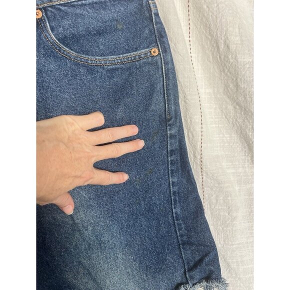 90’’s Levi’s 505 Cut Off Denim Shorts Men 34 Jorts Distresse… - Picture 4 of 7